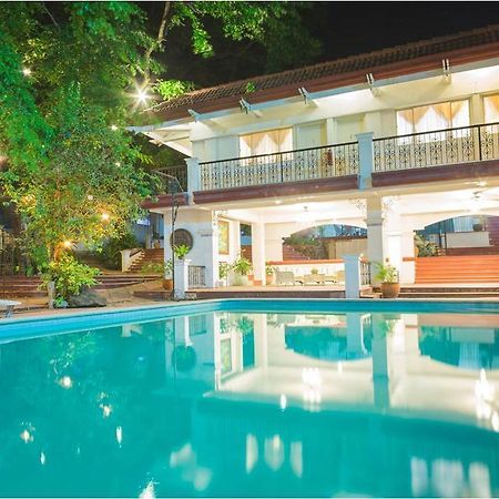 Dona Jovita Garden Resort Calamba  Ngoại thất bức ảnh